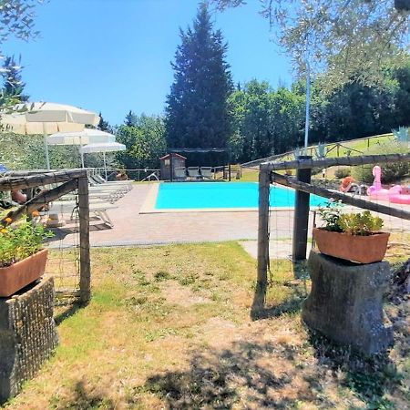 Agriturismo I Ceppi サン・カシャーノ・イン・ヴァル・ディ・ペーザ エクステリア 写真