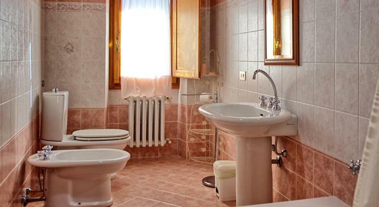 Agriturismo I Ceppi サン・カシャーノ・イン・ヴァル・ディ・ペーザ エクステリア 写真